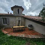 Maison De Charme Avec Piscine Dans Le Gers بيت للعطل *