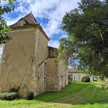 Maison De Charme Avec Piscine Dans Le Gers بيت للعطل